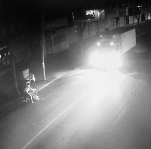 為公司采購(gòu)省錢，竟然半夜連偷33個(gè)垃圾桶