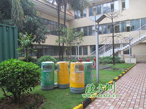 韶關物業(yè)分類玻璃鋼垃圾桶，提升社區(qū)好環(huán)境。